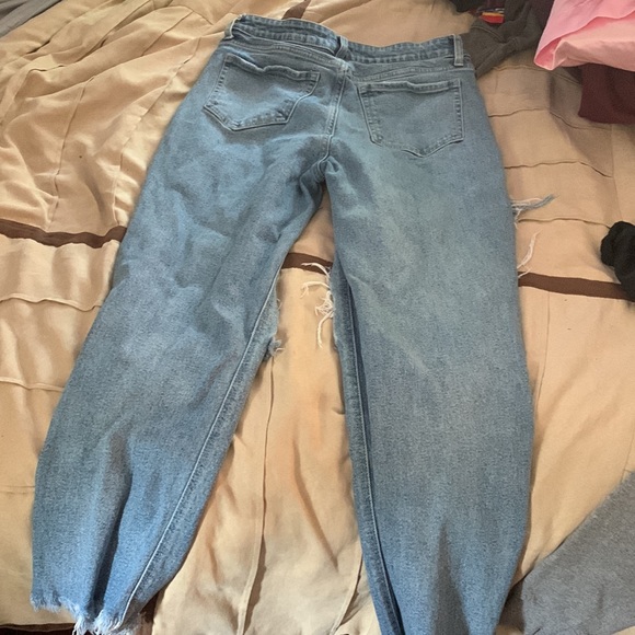 Jeans - Picture 2 of 2